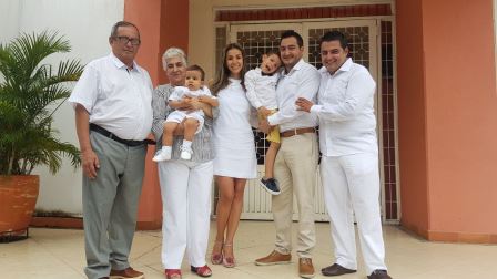 Luis Carlos Gaitán, Martha Cecilia Villegas, el pequeño Pablo Gaitán Muñoz, Mónica Muñoz, Juan Andrés Gaitán Muñoz, Oscar Felipe Gaitán Villegas   y Carlos Andrés Gaitán.